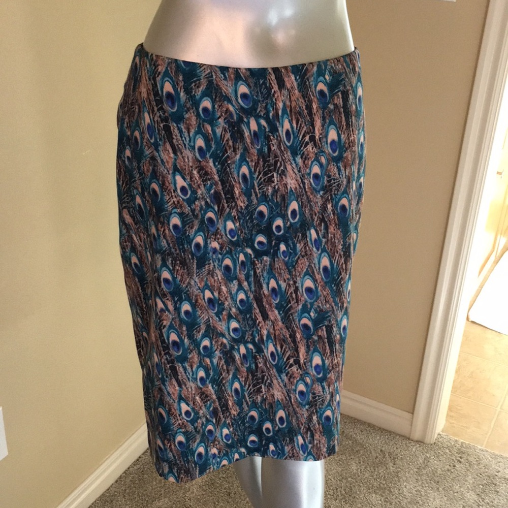 TALBOTS | Peacock Print Pencil Skirt - Picture 10 of 14
